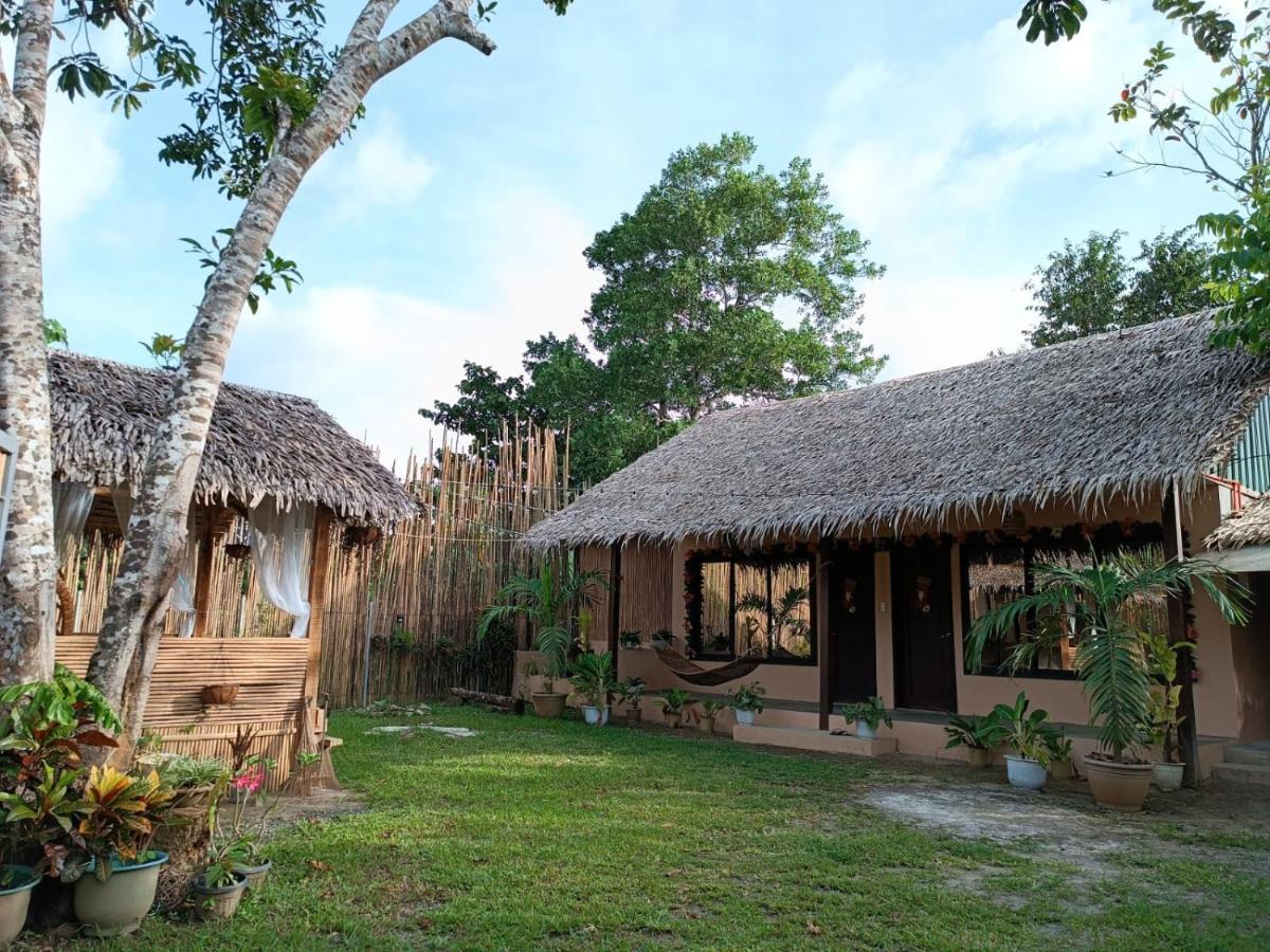 Onur Inn El Nido Esterno foto